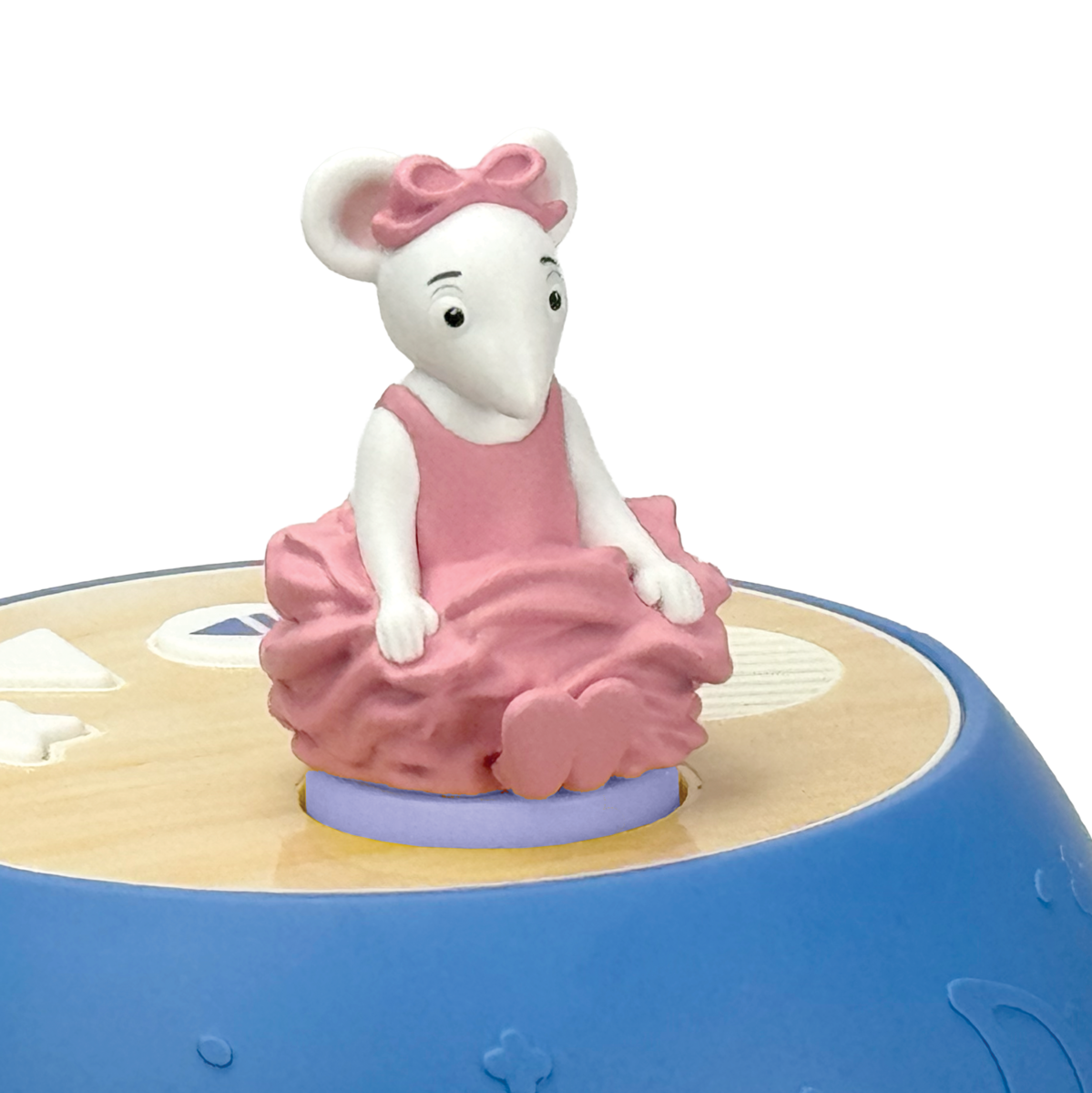 Luna - Angelina Ballerina